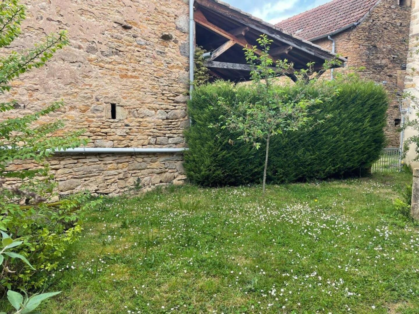 Dependance De Charme Avec Jacuzzi Saint Andr Le Villa Exteriör bild