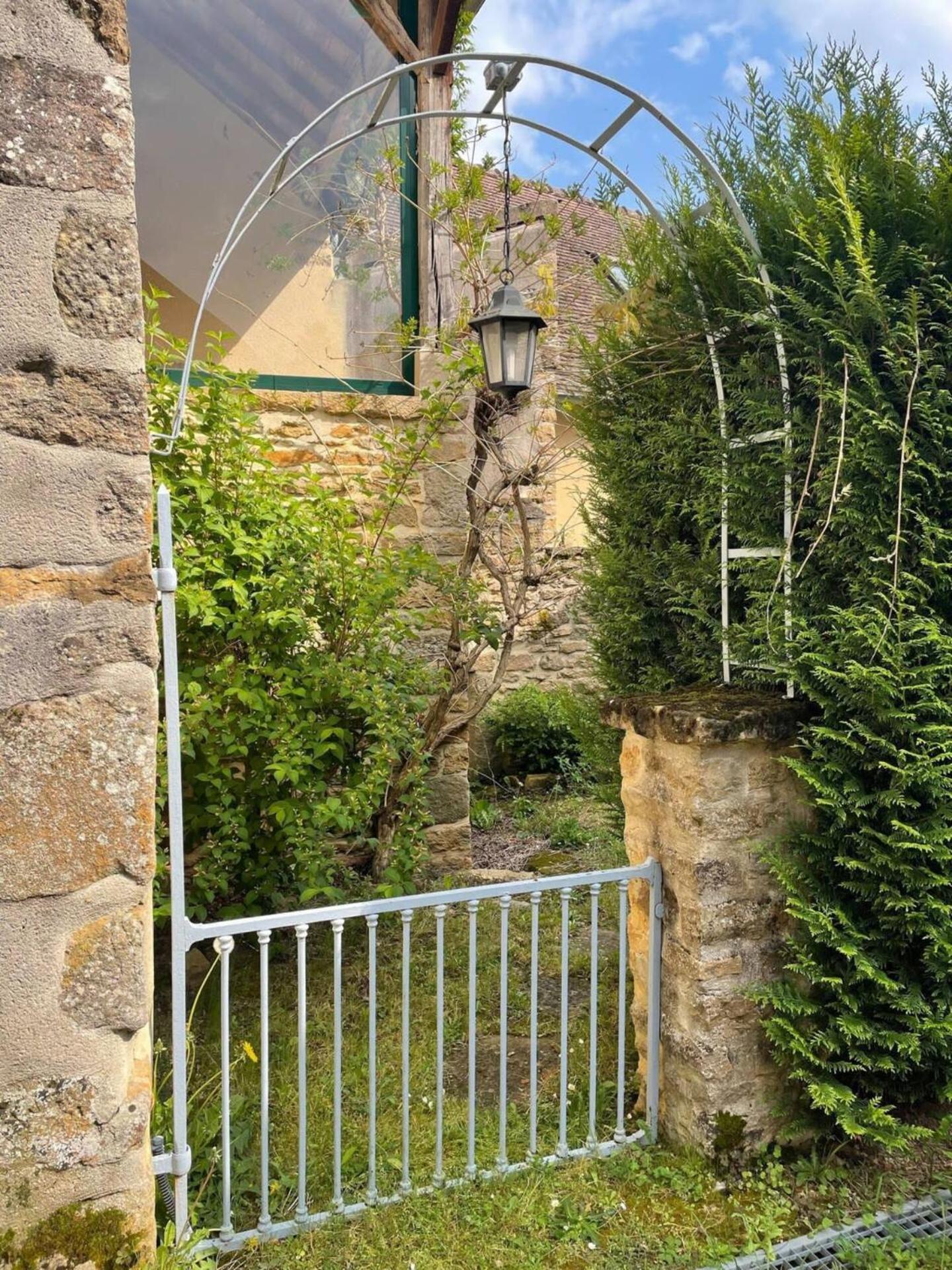 Dependance De Charme Avec Jacuzzi Saint Andr Le Villa Exteriör bild